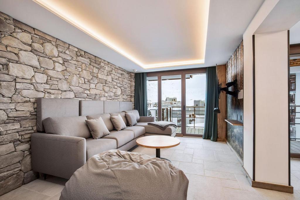 Chalet Hotel Quartz Tignes Exterior photo